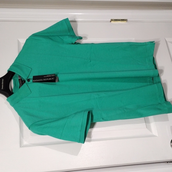 Banana Republic Luxury Touch Performance Polo - Picture 1 of 9